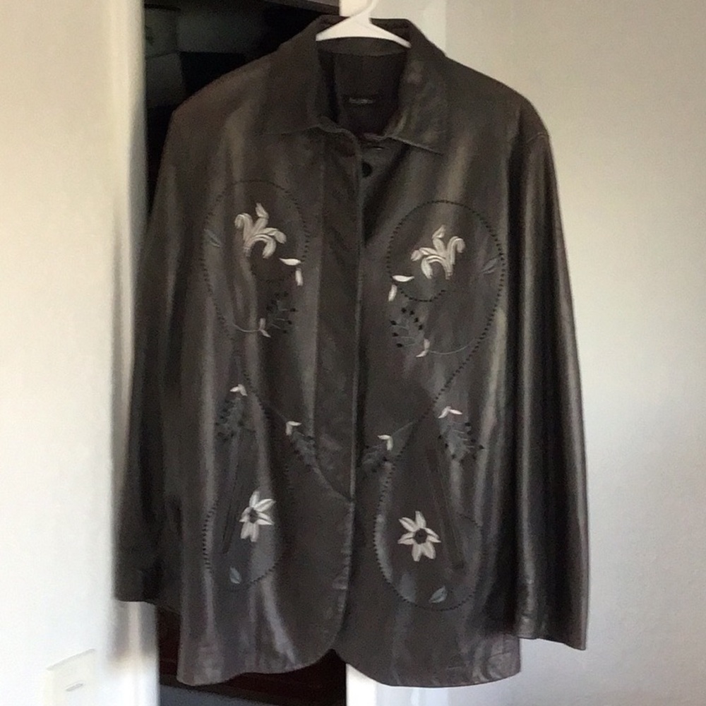 Byblos Fine Italian buttery leather two piece set. Jacket and pants.